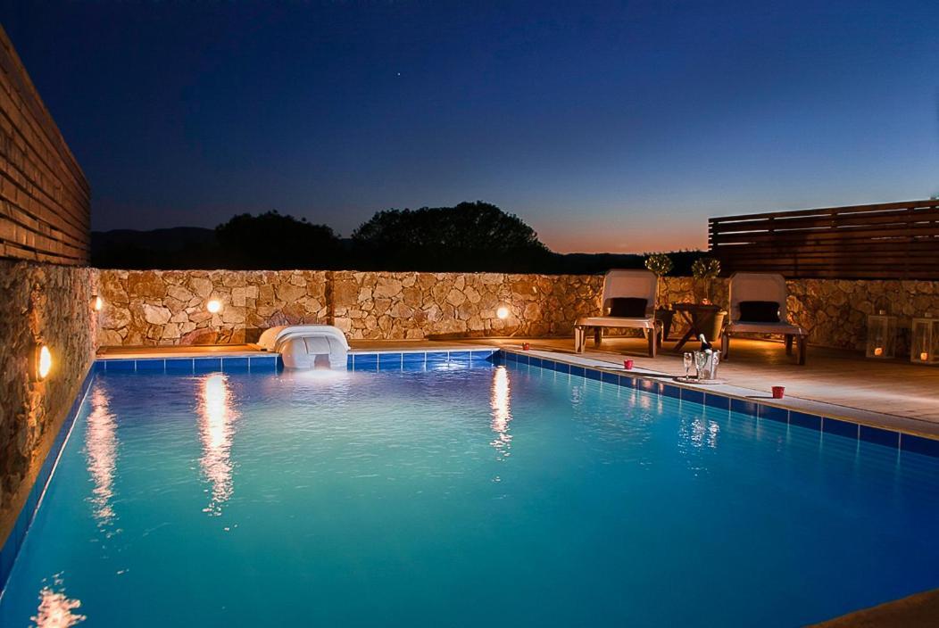Villa 2 Min Drive To & 10 To Lindos