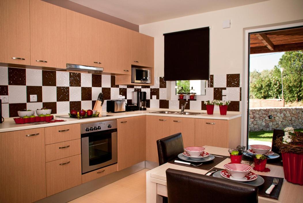 2 Min Drive To & 10 To Lindos Villa Haraki