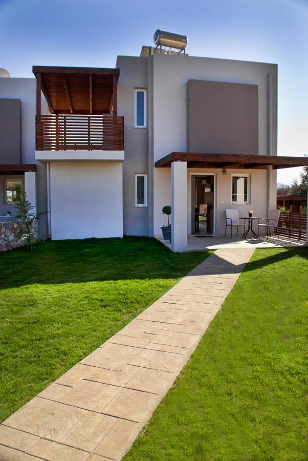 Villa 2 Min Drive To & 10 To Lindos Charaki